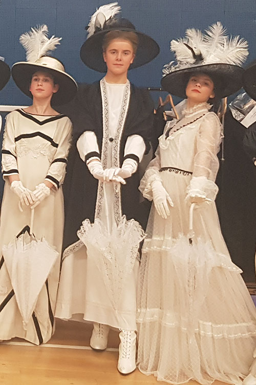 Eliza Doolittle is a young flower seller with an unmistakable Cockney accent which keeps her in the lower rungs of Edwardian society. When Professor Henry Higgins tries to teach her how to speak like a proper lady, an unlikely friendship begins to flourish.    